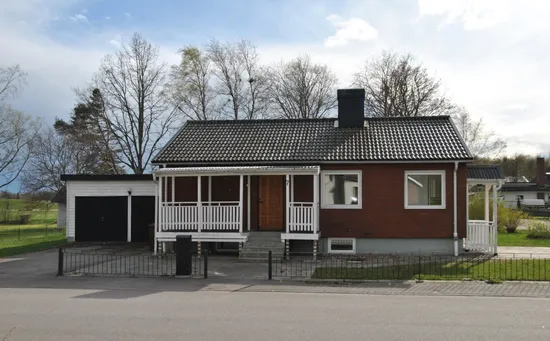 Villa, Trädgårdsgatan 7, Mellerud