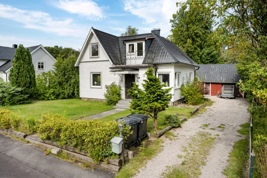 Villa, Rödakorsgatan 11, Hässleholm