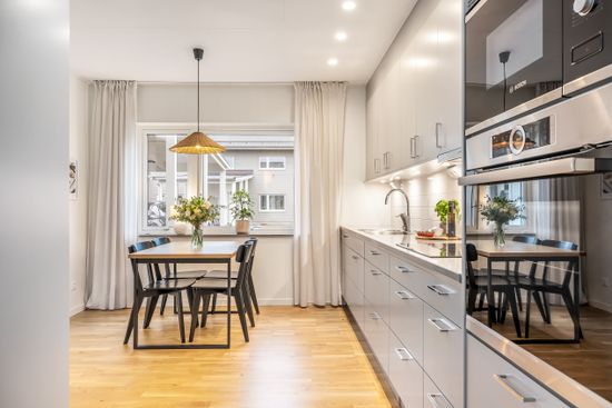 Radhus, Stensötavägen 64C, Svärtinge - Skogsbacke, Norrköping