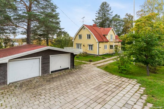 Villa, Centrumvägen Villa Manhem 54, Centrum, Kalix