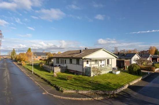 Villa, Berglundavägen 1, Tidan, Skövde