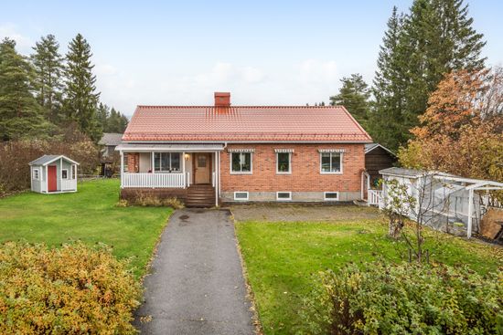 Villa, Basvägen 27, Ersmark, Skellefteå