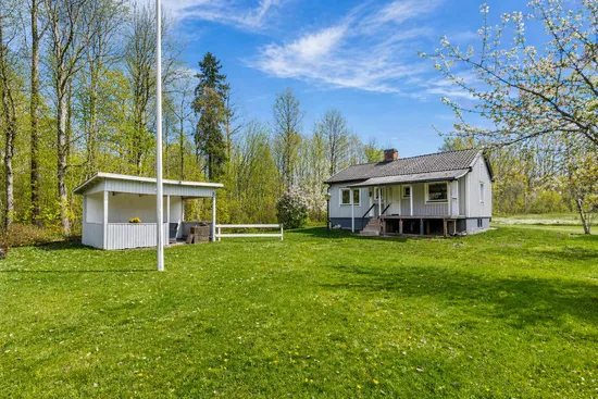 Villa, Skogsslingan 8, Asker, Örebro