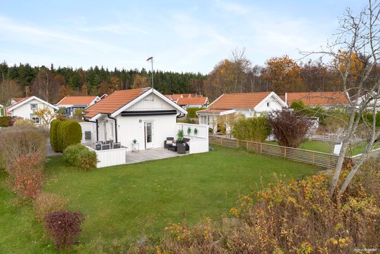 Villa, Vallda Parkstig 18, Vallda Park, Kungsbacka