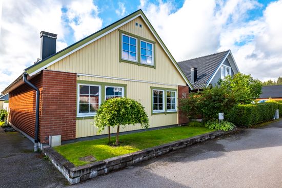 Villa, Lerstensvägen 20, Lundby, Örebro