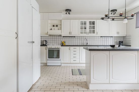 Villa, Kryddgårdsgatan 36B, Centrum, Enköping