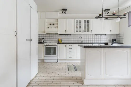 Villa, Kryddgårdsgatan 36B, Centrum, Enköping