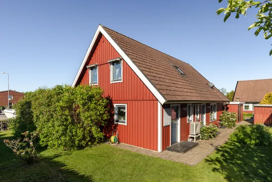 Villa, Börstorpsgatan 28, Töreboda