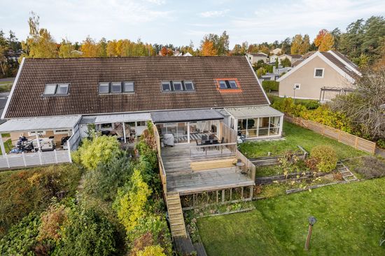 Radhus, Bäckvägen 4C, Dammen, Strängnäs