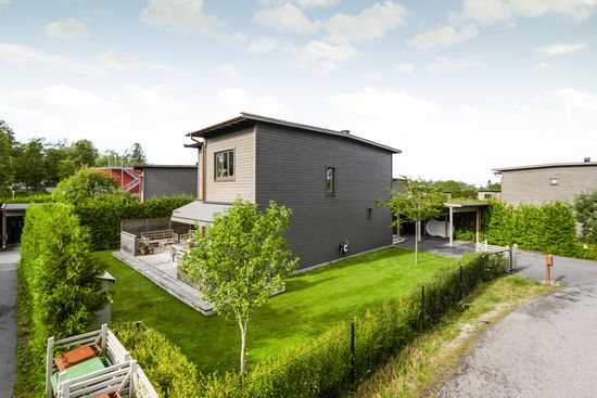 Bostadsrätt, Villa, Myggvägen 21, Gudö, Haninge