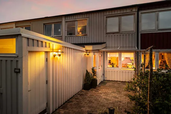 Villa, Radhus, Kaprifolvägen 48, Hammerö, Kungsbacka