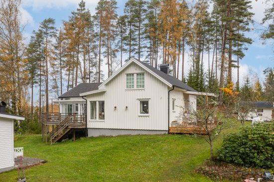 Villa, Uddebo 32, På landet, Jönköping