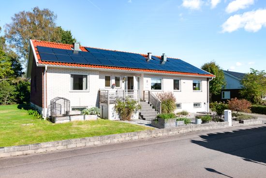 Villa, Opalvägen 8, Kungälv