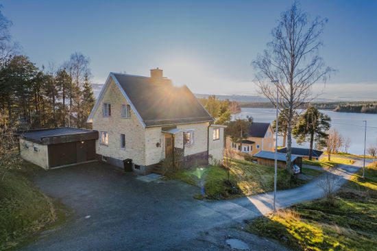 Villa, Sandsvägen 11, Husum, Örnsköldsvik