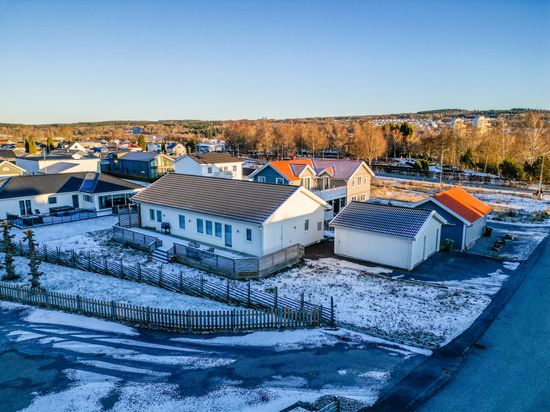 Villa, Vistabergsvägen 2B, Ulricehamn