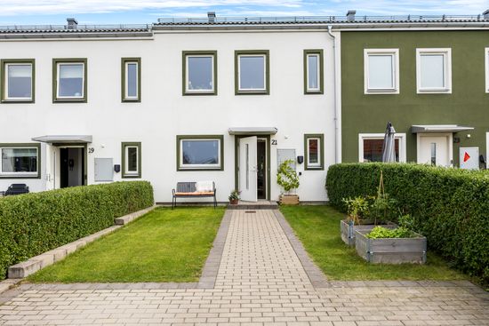 Bostadsrätt, Radhus, Åkerslundsvägen 21, Hjärup, Staffanstorp