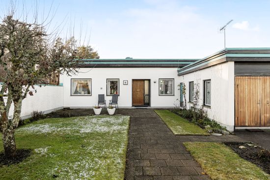 Radhus, Nickelstigen 10, Duvkullen, Linköping