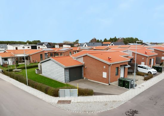 Villa, Radhus, Sandmusselgatan 1, Nybrostrand, Ystad