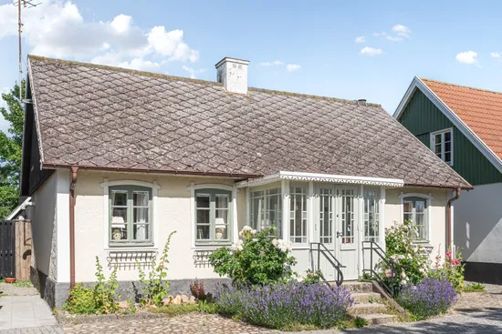 Villa, Måns Nils torg 5, Borrby, Simrishamn