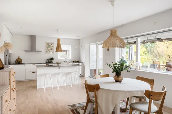 Villa, Kristinetorpsvägen 20, Bro/Rättarboda, Upplands-Bro