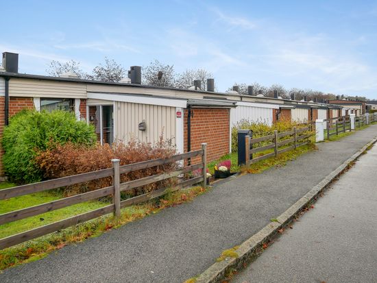 Radhus, Kryddgårdsgatan 54, Hulta, Borås