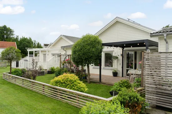Bostadsrätt, Radhus, Rådjursvägen 6, Lödöse, Lilla Edet