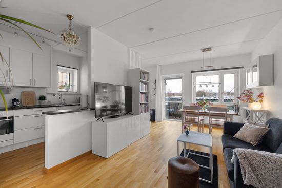 Bostadsrätt, Siklöjevägen 6, Centrala Tyresö, Tyresö