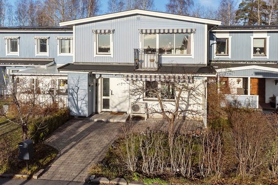 Radhus, Mandolinvägen 50, Viksjö, Järfälla