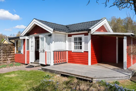 Fritidshus, Dillkronan 8, Aspvik kolonistugeområde, Upplands-Bro