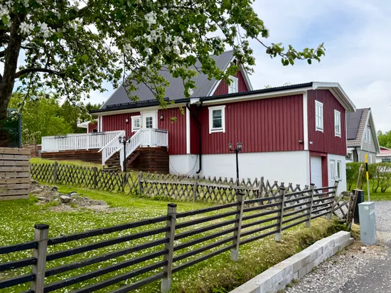 Villa, Aspvägen 27, Hälletorp/Bondsjöstaden, Härnösand