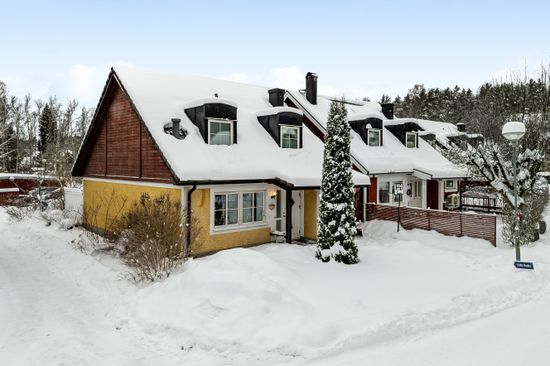 Villa, Radhus, Stångtjärnsvägen 353, Slätta, Falun