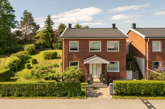Villa, Radhus, Elsa Brändströms Gata 49, Fruängen, Stockholm