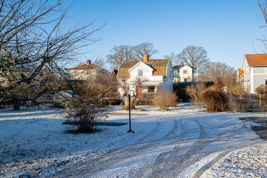 Villa, Trädgårdsgatan 11, Sparreholm, Flen