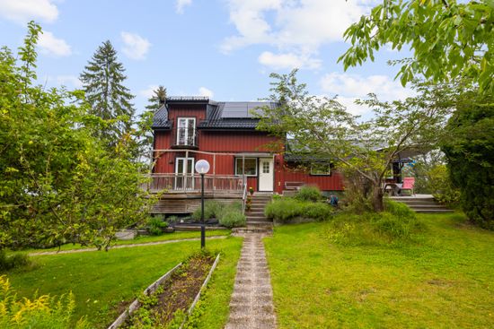 Villa, Flugvägen 4, Raksta, Tyresö