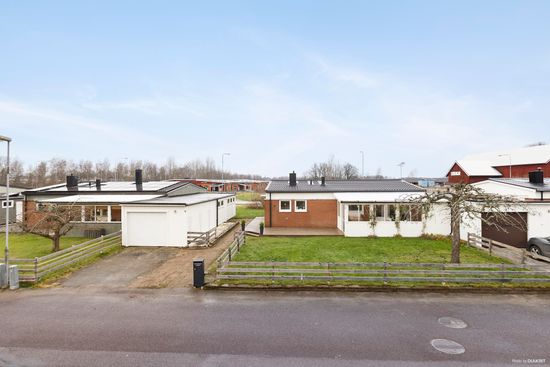 Radhus, Fallagatan 9, Falla, Hallsberg