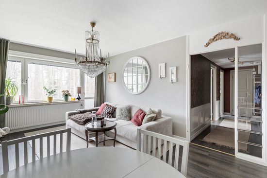 Bostadsrätt, Smedvägen 11, Kallhäll, Järfälla