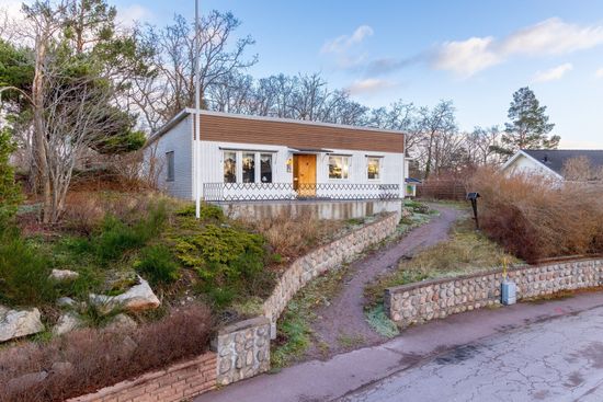 Villa, Slingervägen 15, Humlekärrshult, Oskarshamn