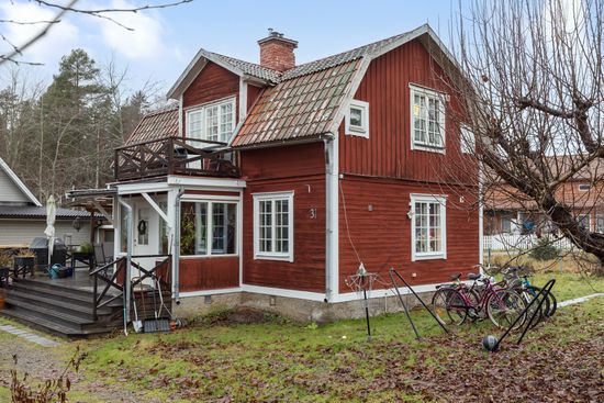 Villa, Nyborgsvägen 31, Rosersberg, Sigtuna
