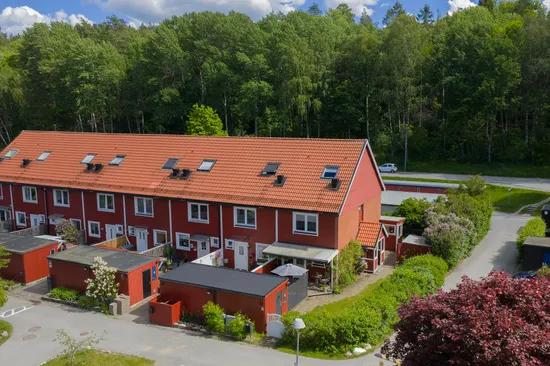 Radhus, Önnemovägen 136, Tullinge Parkhem, Botkyrka