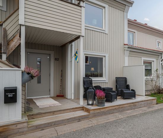 Bostadsrätt, Radhus, Engelbrektsvägen 82, Haga, Vallentuna