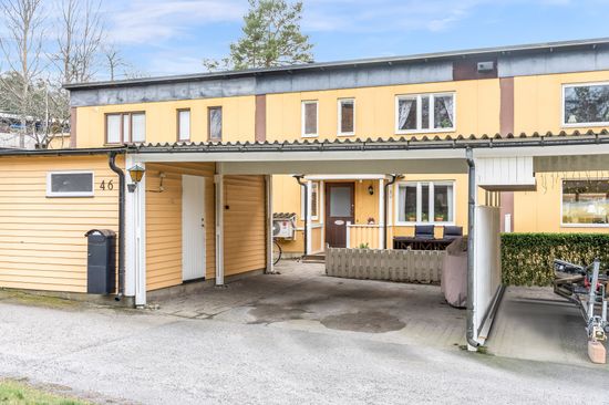 Villa, Radhus, Hacktorpsvägen 46, Norra Nynäshamn, Nynäshamn
