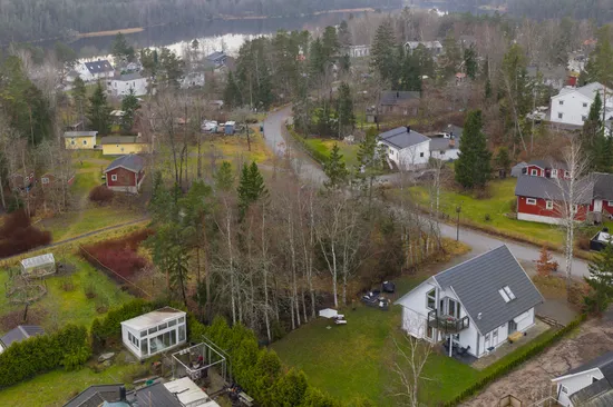 Villa, Mellantorpsvägen 1, Gladö Kvarn, Huddinge