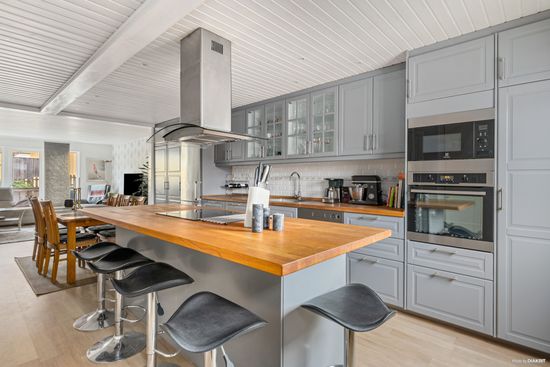 Radhus, Krokdalsvägen 44, Bollebygd