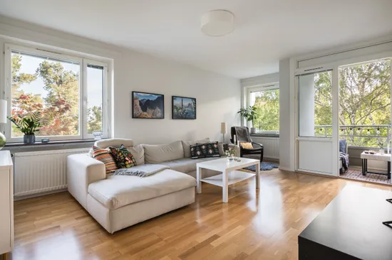 Bostadsrätt, Gillerbacken 28, 2tr, Rågsved, Stockholm