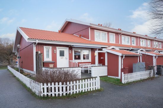 Radhus, Blomstergränd 19, Vistaberg, Huddinge