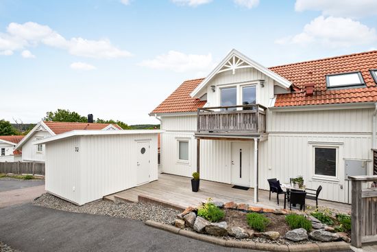 Villa, Västerhöjdsvägen 32, Kärna, Kungälv