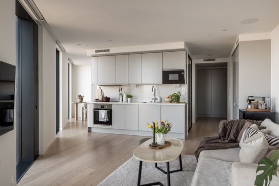 Bostadsrätt, Lodjursstråket 1 (Karlatornet Twisten vån 50), Lindholmen, Göteborg