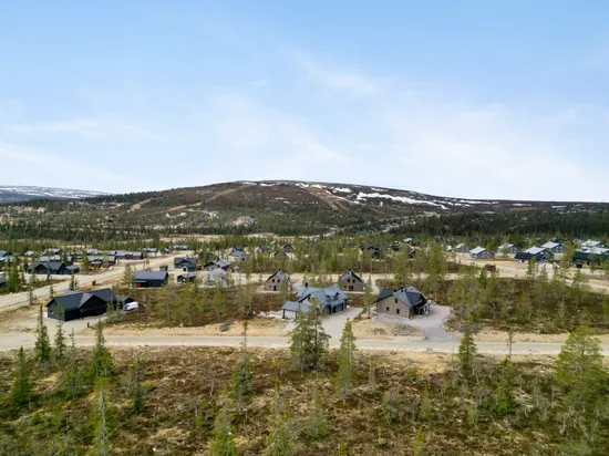 Tomt, Blåbärsstigen 7, Storhågna, Berg
