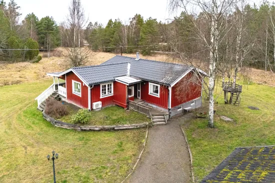 Fritidshus, Skogshöjdsvägen 8, Sollenkroka, Värmdö