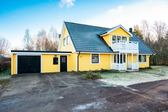 Villa, Slånbärsstigen 13, Ardala, Skara